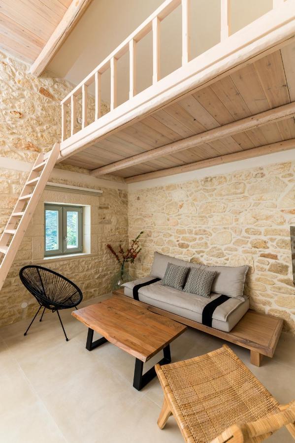 Amvikas Suites-Sitia Экстерьер фото